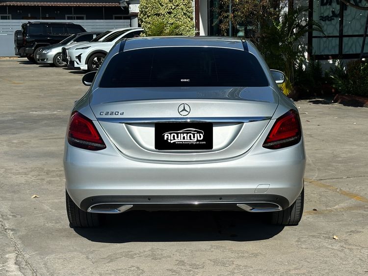 Mercedes-Benz C-Class 2019 C220 Sedan ดีเซล ไม่ติดแก๊ส เกียร์อัตโนมัติ เงิน รูปที่ 4