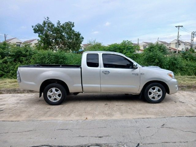 Toyota Hilux Vigo 2009 2.5 E Pickup ดีเซล ไม่ติดแก๊ส เกียร์ธรรมดา เทา รูปที่ 4