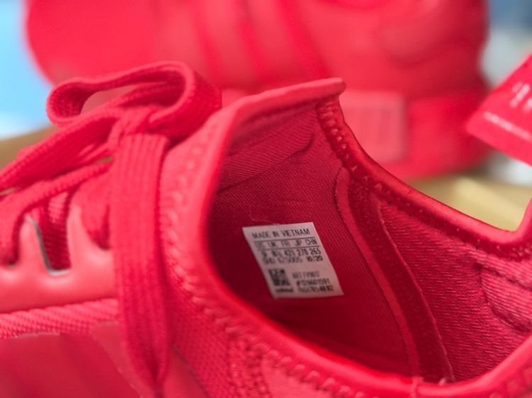 NMD Tripple red รูปที่ 6