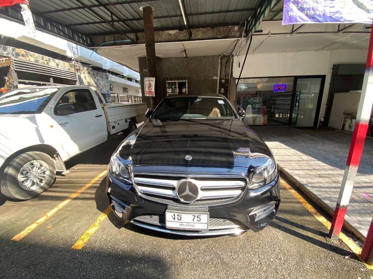 รถ Mercedes-Benz E-Class E350 AMG สี ดำ