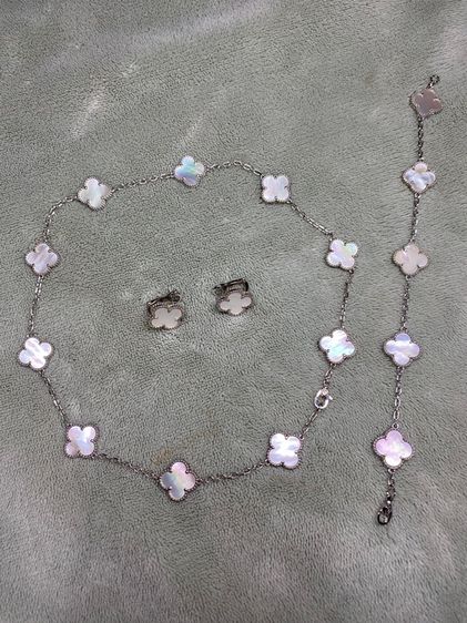 VCA เซ็ท Mother of Pearl สร้อยคอ ข้อมือ ต่างหู(เปลือกหอยมุกแท้💯