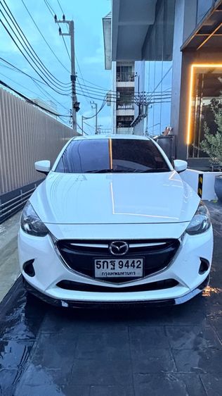 รถ Mazda Mazda 2 1.3 Skyactiv-G สี ขาว