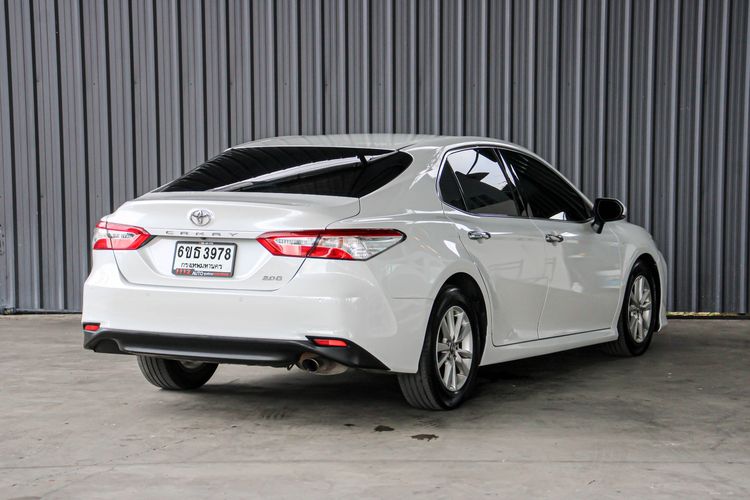 Toyota Camry 2018 2.0 G Sedan เบนซิน ไม่ติดแก๊ส เกียร์อัตโนมัติ ขาว รูปที่ 4