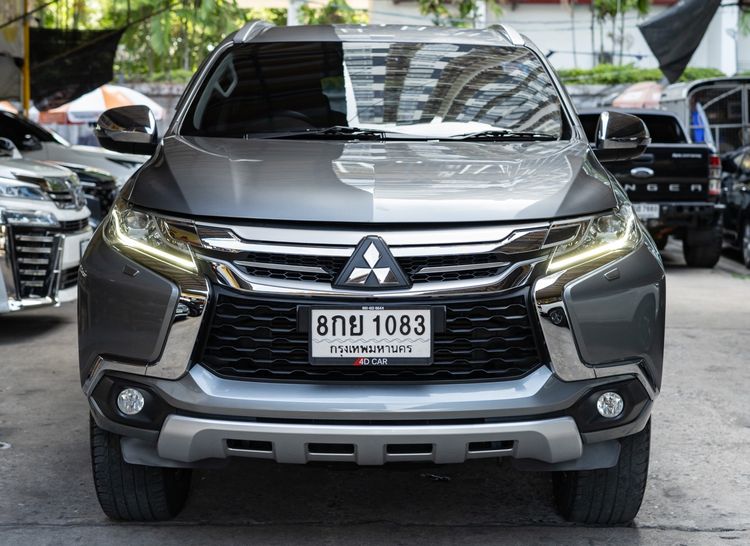 รถ Mitsubishi Pajero Sport 2.4 GT สี เทา