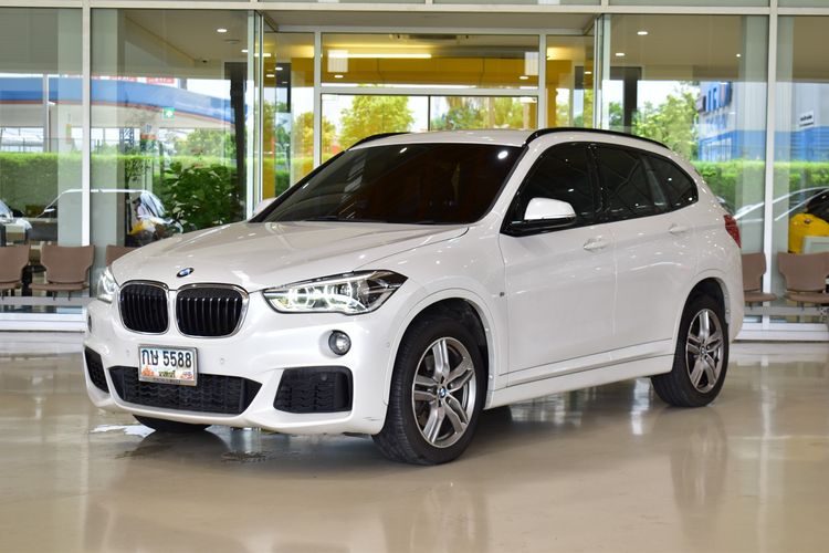 BMW X1 2019 2.0 sDrive20d M Sport Utility-car ดีเซล ไม่ติดแก๊ส เกียร์อัตโนมัติ ขาว รูปที่ 3