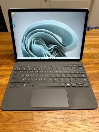 Microsoft Surface Pro 12 inch Snapdragon X Plus, RAM 16GB, SSD 512GB พร้อม Keyboard และ Slim Pen รูปที่ 2