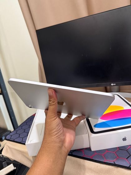 iPhone Gen 11 128GB Wi-Fi Sliver สภาพหล่อๆ แบต 100 มี ปกศ. ทำงานเล่นเกมสบายมาก สอบถามได้คัฟ รูปที่ 9