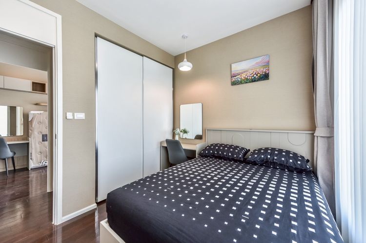 ให้เช่าราคาถูก คอนโดห้องใหม่ The Saint Residences Penthouse 3-Bed ชั้นสูง ห้องสวย 