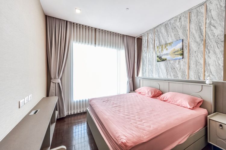 อื่นๆ ไม่อนุญาต ตกแต่งครบ 2025 ให้เช่าราคาถูก คอนโดห้องใหม่ The Saint Residences Penthouse 3-Bed ชั้นสูง ห้องสวย  รูปที่ 4