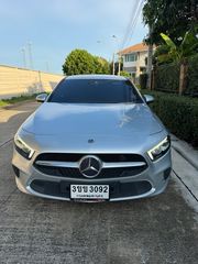 Benz a200 progressive รถนำเข้าcbu