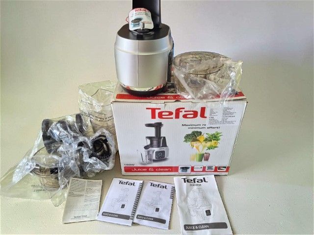 TEFAL Juice  Clean ZC420 เคยใช้ครั้งเดียว ประกันถึง 2029 ครบกล่อง