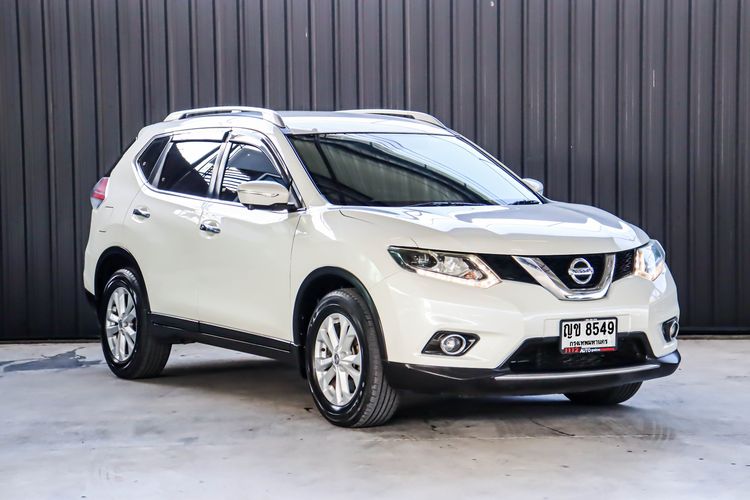 Nissan X-Trail 2016 2.0 4WD Utility-car เบนซิน ไม่ติดแก๊ส เกียร์อัตโนมัติ ขาว รูปที่ 3