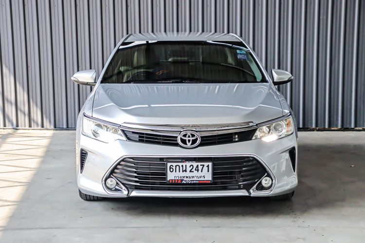 Toyota Camry 2017 2.0 G Sedan เบนซิน ไม่ติดแก๊ส เกียร์อัตโนมัติ บรอนซ์เงิน รูปที่ 2