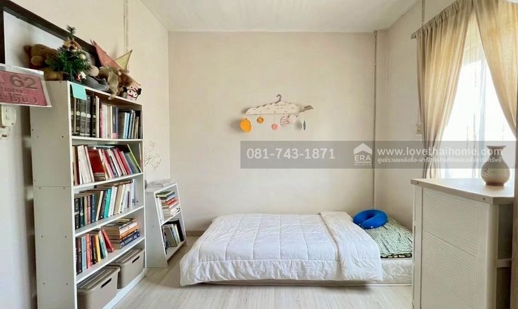 ขายด่วน ทาวน์เฮ้าส์ 2 ชั้น เลียบคลองสอง27 หมู่บ้านวรารักษ์ พื้นที่ 20 ตรว. ราคาพิเศษ ขายตามสภาพ ราคาเพียง 1.7 ล้านบาทเท่านั้นใกล้ สนง เขต รูปที่ 4