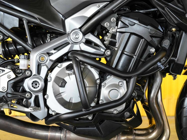 Kawasaki Z900 จดปี 2018 ฟรีดาวน์ออกรถใช้เงิน 0 บาท  รูปที่ 17