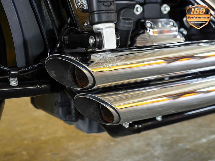 Harley Davidson Softail FAT BOY จดปี 2024 ฟรีดาวน์ออกรถใช้เงิน 0 บาท รูปที่ 14