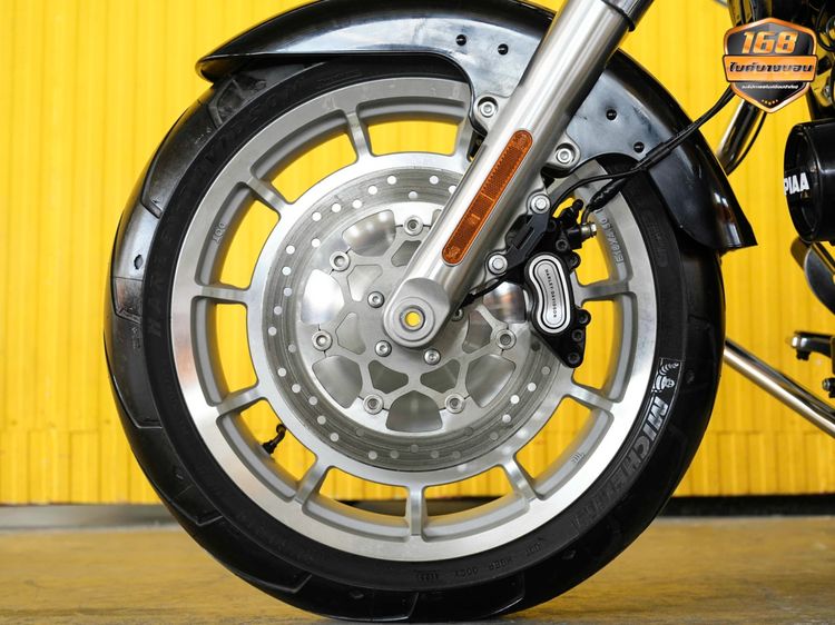 Harley Davidson Softail FAT BOY จดปี 2024 ฟรีดาวน์ออกรถใช้เงิน 0 บาท รูปที่ 15