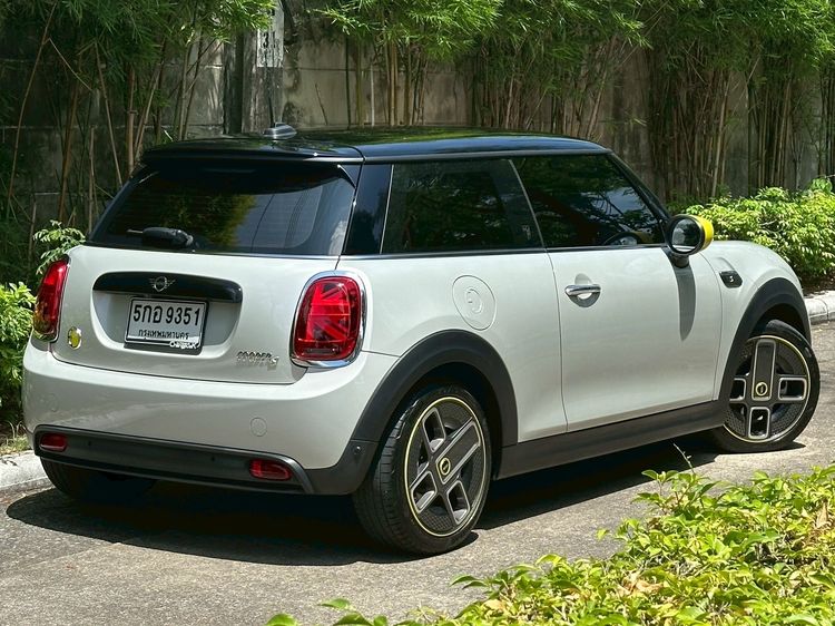 Mini Hatch Cooper 2022 SE Sedan ไฟฟ้า ไม่ติดแก๊ส เกียร์อัตโนมัติ ขาว รูปที่ 2