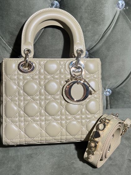 Lady Dior Somm ไซส์ 7 x8 นื้วปี 2010  รูปที่ 5
