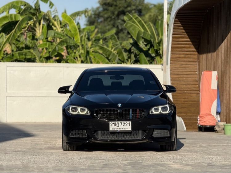 BMW Series 5 2015 528i Sedan เบนซิน ไม่ติดแก๊ส เกียร์อัตโนมัติ ดำ รูปที่ 2