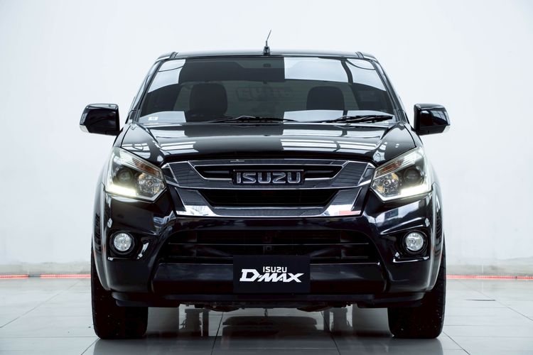 Isuzu D-MAX 2016 1.9 Z Pickup ดีเซล ไม่ติดแก๊ส เกียร์ธรรมดา ดำ รูปที่ 4