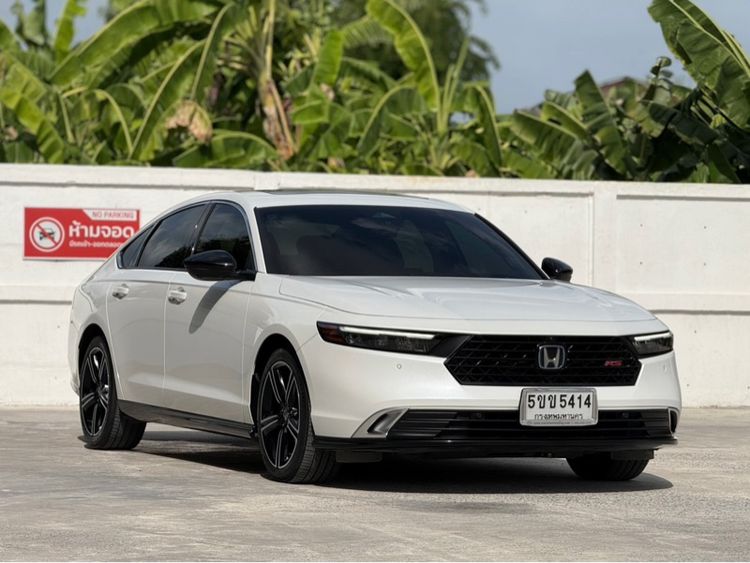 Honda Accord 2023 2.0 e:HEV RS Sedan เบนซิน ไม่ติดแก๊ส เกียร์อัตโนมัติ ขาว
