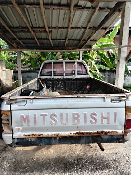 รถ Mitsubishi L200-Cyclone รุ่นย่อยอื่นๆ สี เทา