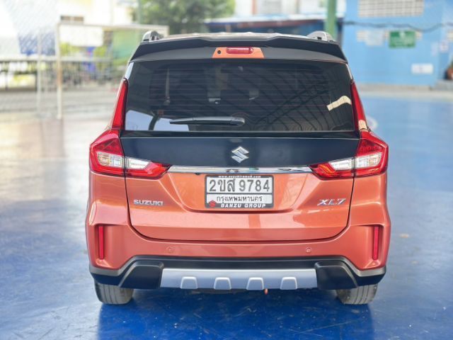 Suzuki XL7 2022 1.5 GLX Utility-car เบนซิน ไม่ติดแก๊ส เกียร์อัตโนมัติ ส้ม รูปที่ 3