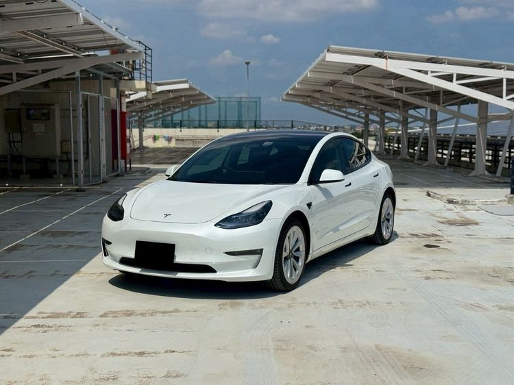 รถ Tesla Model-3 Long Range 4WD สี ขาว