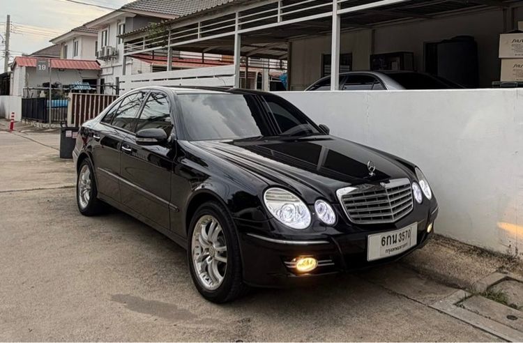 Mercedes-Benz E-Class 2007 E200 Sedan เบนซิน เกียร์อัตโนมัติ ดำ รูปที่ 1