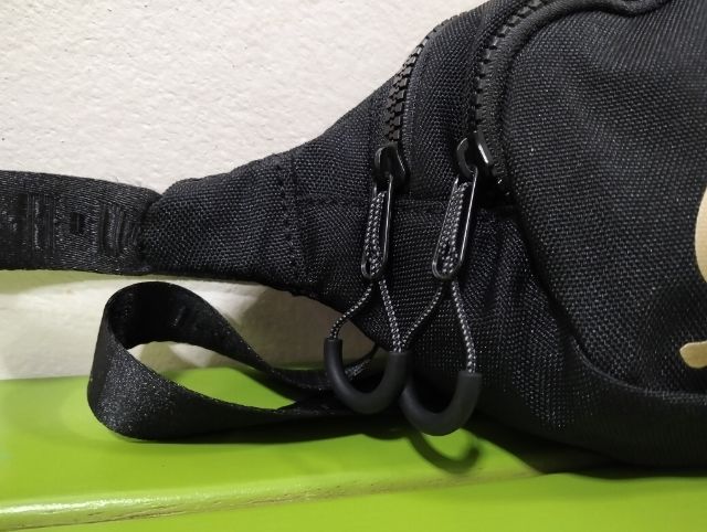 กระเป๋าคาดอกnike jordan jumpman classics waist bag มือสองสภาพสวยไม่ขาดเย็บด้านในสะอาดราคา630บาทรวมส่งเก็บเงินปลายทาง รูปที่ 3