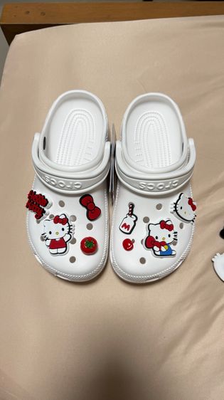 รองเท้าแตะแบบลำลอง หนัง PU UK 4.5 | EU 37 1/3 | US 6 รองเท้า CROCS Classic Clog สีขาว M4W6 22.9