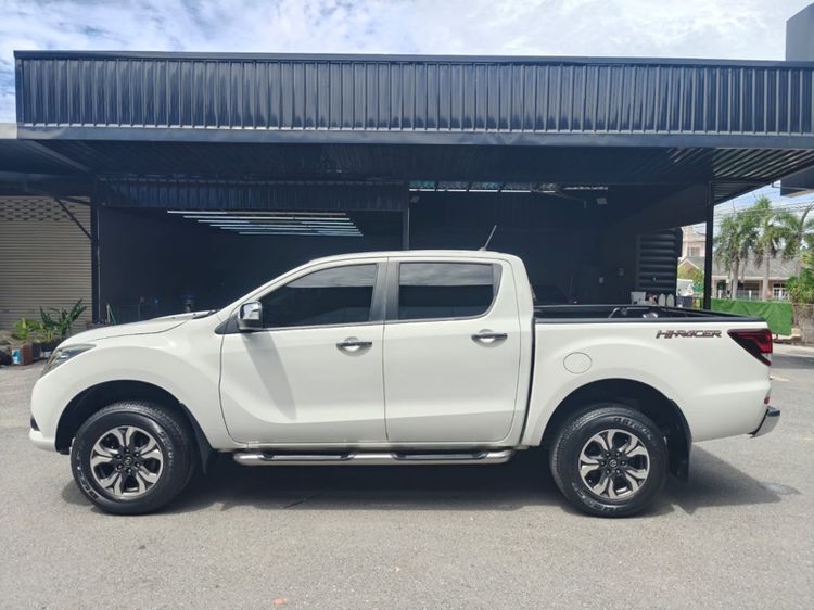 รถ Mazda BT-50 Pro 2.2 Hi-Racer Eclipse สี ขาว