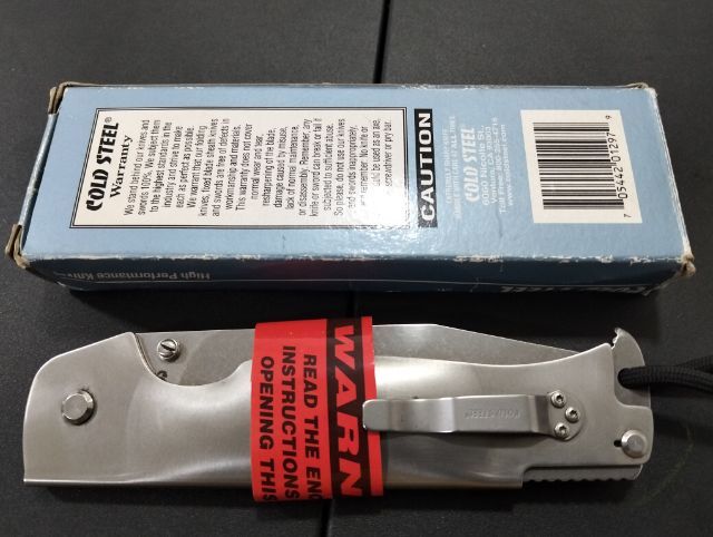 cold steel Pocket Bushman แท้มือสองคมเดิมไม่ผ่านการลับพร้อมกล่องราคา 1,350 บาทรวมส่งเก็บเงินปลายทาง
