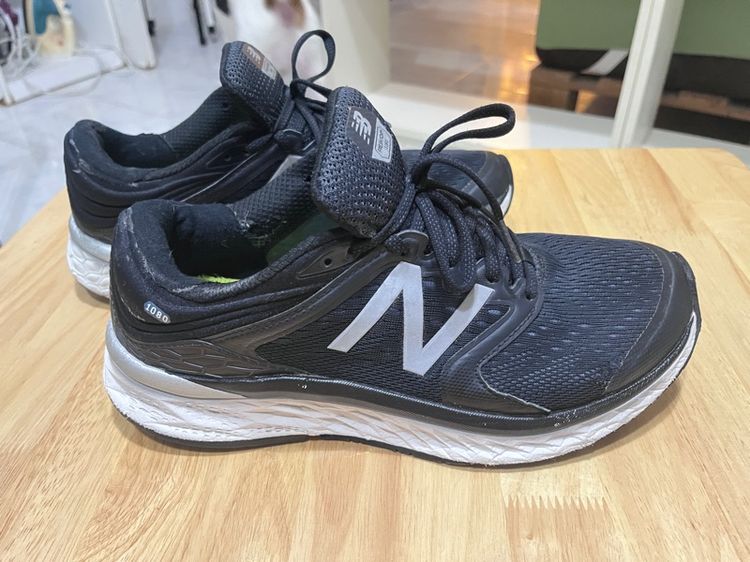 รองเท้าNew Balance 1080v8