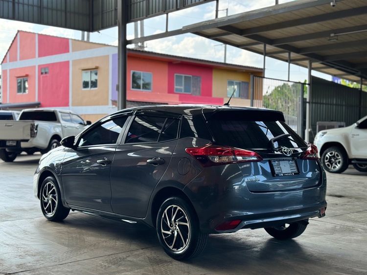 Toyota Yaris 2021 1.2 Sport Sedan เบนซิน ไม่ติดแก๊ส เกียร์อัตโนมัติ เทา รูปที่ 4