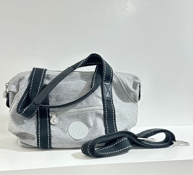 กระเป๋าผ้า Kipling แท้ มือสอง
