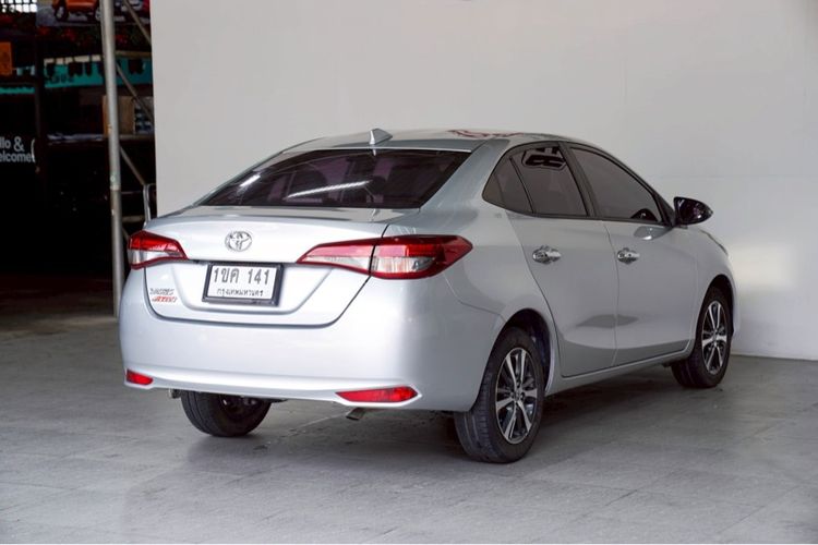 Toyota Yaris ATIV 2020 1.2 S Plus Sedan เบนซิน ไม่ติดแก๊ส เกียร์อัตโนมัติ เทา รูปที่ 4