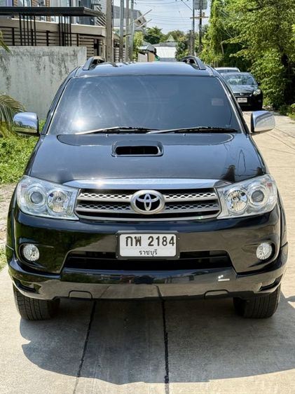 Toyota Fortuner 2009 2.7 V Utility-car เบนซิน ไม่ติดแก๊ส เกียร์อัตโนมัติ ดำ รูปที่ 4