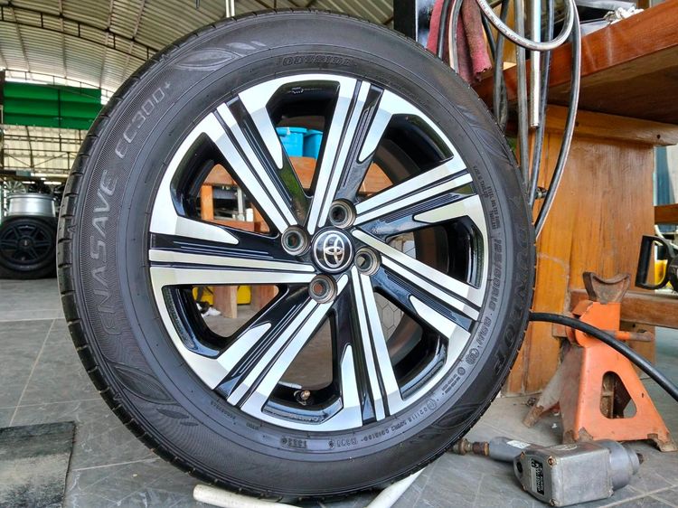 แม็กโตโยต้า ขอบ16 พร้อมยางดันลอป 195 60 16 ปี22 ใส่ yaris vios 