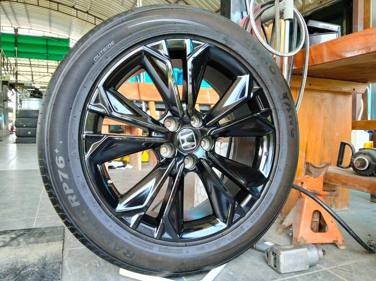 อื่นๆ 19" อื่นๆ แม็กฮอนด้า ขอบ19 สีอบpowder coat พร้อมยางchaoyang 225 55 19 ปี24 ยางสวยทุกเส้นตุ่มหน้ายางยังอยู่ทุกเส้นใส่ CRV g6 5 รู 120