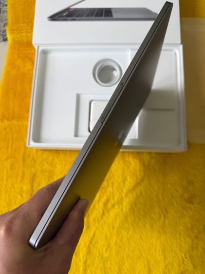 MacBook Pro 13-inch-8-128GB-Touch Bar รูปที่ 10