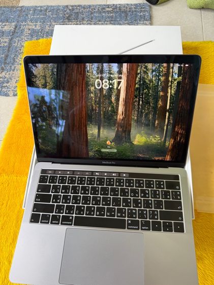 Apple Macbook Pro 13 Inch ใช่ 16 กิกะไบต์ แมค โอเอส อื่นๆ MacBook Pro 13-inch-8-128GB-Touch Bar
