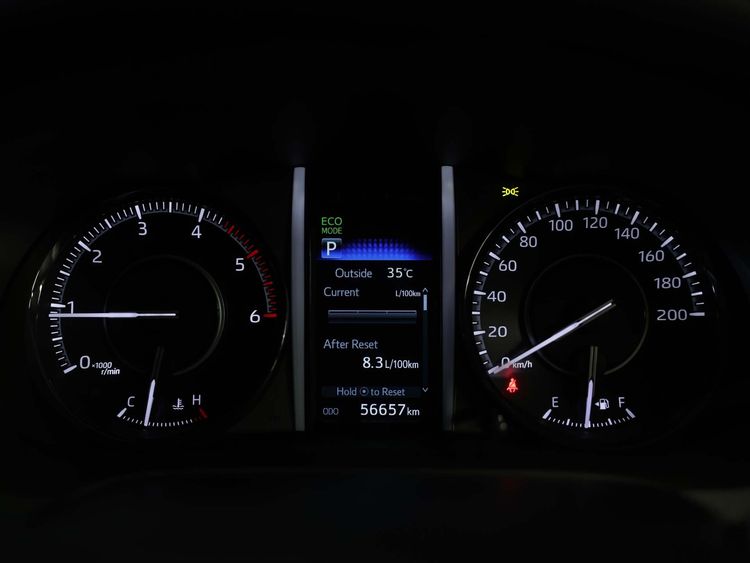 Toyota Fortuner 2021 2.4 Legender Utility-car ดีเซล ไม่ติดแก๊ส เกียร์อัตโนมัติ ดำ รูปที่ 3