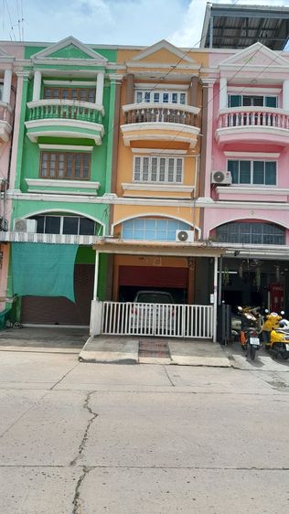 ขายตึก