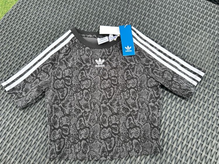 เสื้อadidas