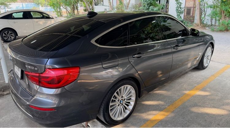 BMW Series 3 2019 320d Sedan ดีเซล เกียร์อัตโนมัติ เทา รูปที่ 3