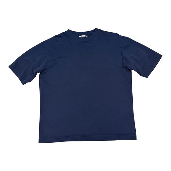 เสื้อยืด Uniqlo