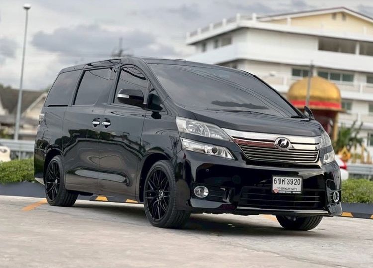 รถ Toyota Vellfire 2.4 V สี ดำ