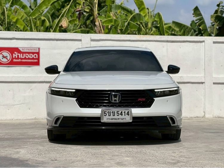 Honda Accord 2023 2.0 e:HEV RS Sedan ไฮบริด ไม่ติดแก๊ส เกียร์อัตโนมัติ ขาว รูปที่ 2